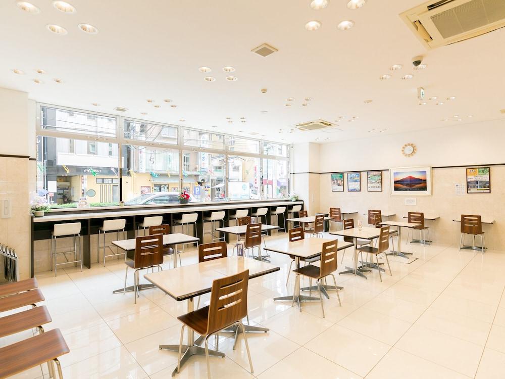 Toyoko Inn Tokyo Otemachi Exterior photo